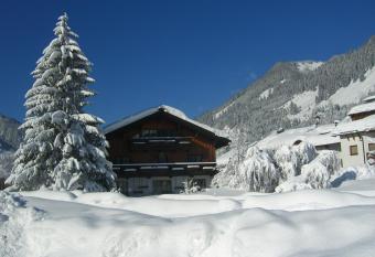 Happy Camp Hofherr has Balcony rooms