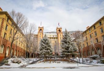 Hotel Colorado has Balcony rooms