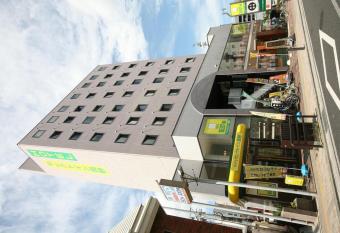 Hotel Select Inn Nagano has Smoking rooms