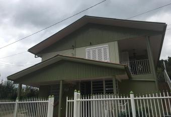 Casa para Descanso has Balcony rooms
