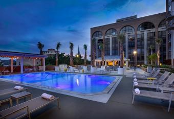 The Desoto has Balcony rooms