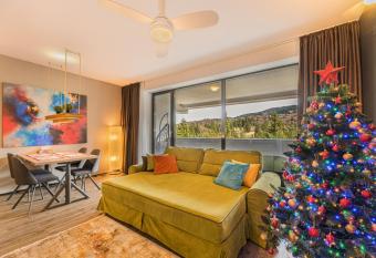 MAIO Studio Silver Mountain Poiana Brasov has Balcony rooms