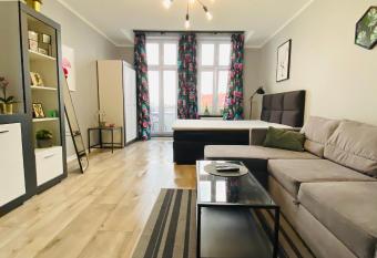 Apartament DeLuxe Flaming - Centrum (PKP/PKS) has Balcony rooms