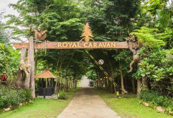 Royal Caravan Trawas Hotel has Balcony rooms