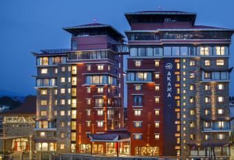 Akama Hotel Ltd allows 18 year olds to book a room