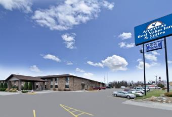 Americas Best Value Inn & Suites allows 18 year olds to book a room