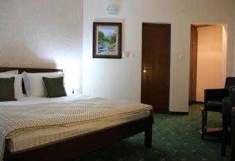 Hotel Trebjesa has Balcony rooms