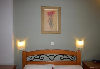 Konstantza Studios and Apartments has Balcony rooms