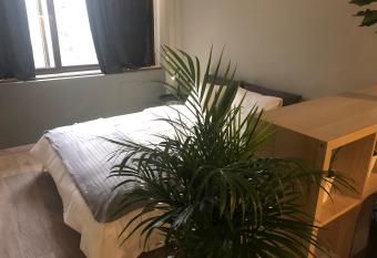 DISTRiCT 01-Luxury Urban Lofts allows 18 year olds to book a room