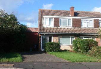 Lesley House allows 18 year olds to book a room