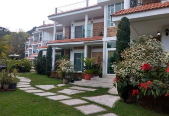 HOTEL JD TEPOZTL  N has Balcony rooms