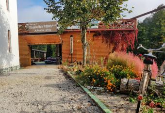 Dzajicaa Buk Rooms - Noahs Ark has Balcony rooms