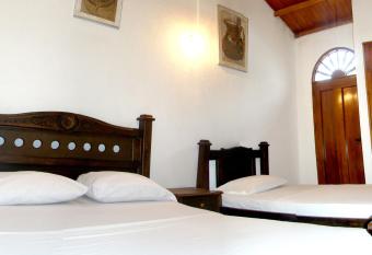 Hotel Casa Vieja has Balcony rooms