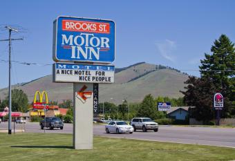 Brooks St. Motor Inn allows 18 year olds to book a room