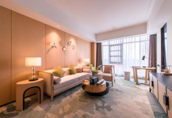 Siko Grand Hotel Suzhou Yangcheng has Balcony rooms