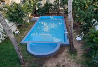 Hotel Casa De Coco allows 18 year olds to book a room