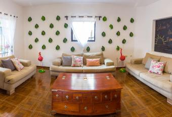 Casa Flamingo has Balcony rooms