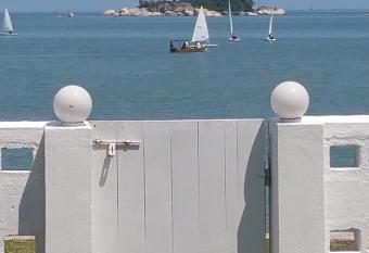 G&T s Beach Front Villa allows 18 year olds to book a room