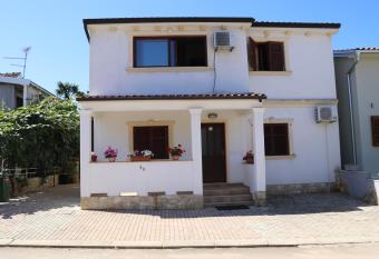 Sole 3 has Balcony rooms