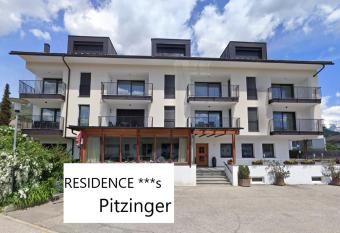 Residence Pitzinger has Balcony rooms