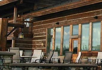 TroutHunter Lodge has Balcony rooms