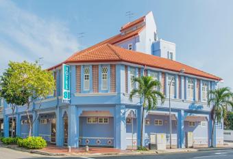 Hotel 81 Sakura allows 18 year olds to book a room