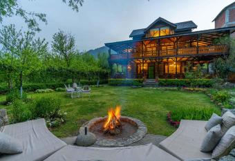 StayVista at The Kathguni House allows 18 year olds to book a room