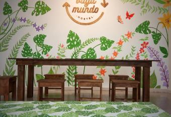 Hostel Vagamundo allows 18 year olds to book a room