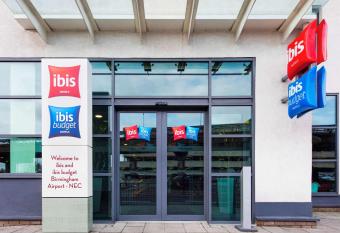 ibis Birmingham International Airport     NEC allows 18 year olds to book a room