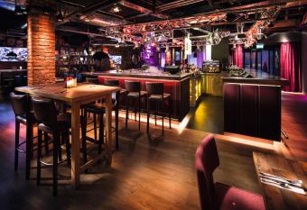 pentahotel Inverness allows 18 year olds to book a room