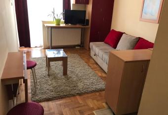 Tina sajam studio has Balcony rooms