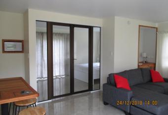 Tauhara Luxury Apartment allows 18 year olds to book a room