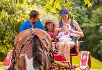 Hotel Fazenda Jaca  na allows 18 year olds to book a room