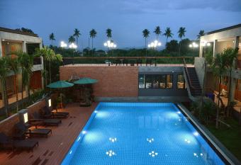 Sansuntree has Balcony rooms