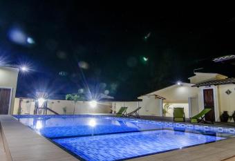 Chal  s Estrelas Do Mar has Balcony rooms