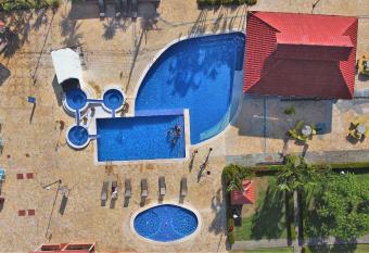 Jaco Central Condos Villas Paraiso allows 18 year olds to book a room