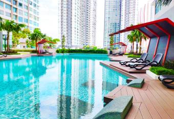 Conezion IOI Resort City by Salaam Suites has Balcony rooms