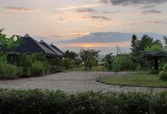 Kham Ecolodge has Balcony rooms