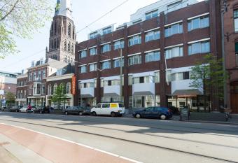 easyHotel The Hague City Centre allows 18 year olds to book a room