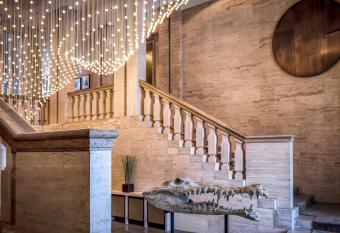 SO/ Berlin Das Stue has Balcony rooms