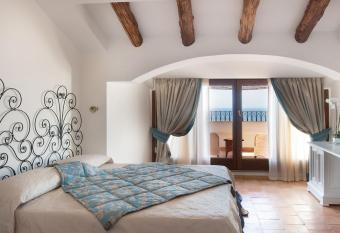 San Francesco Resort allows 18 year olds to book a room