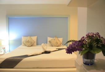 Phuket Racha Kata Homestay has Balcony rooms