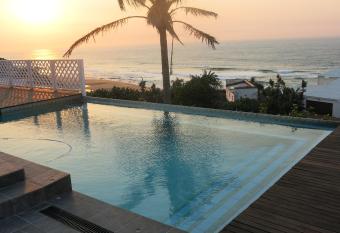 Fairview Guesthouse has Balcony rooms