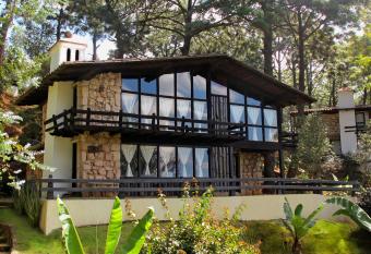 Monteverde allows 18 year olds to book a room