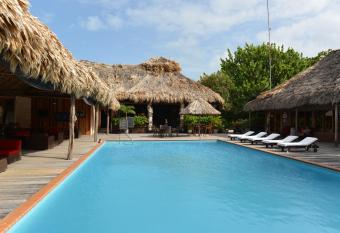 Captain Morgan s Retreat has Balcony rooms