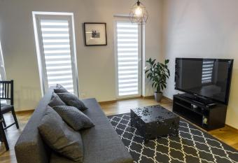 Stylish 1BD Apartment in Old Town by Hostlovers allows 18 year olds to book a room