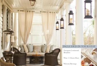 Zero George Street has Balcony rooms