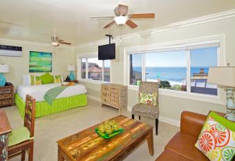Ocean Palms Beach Resort has Balcony rooms