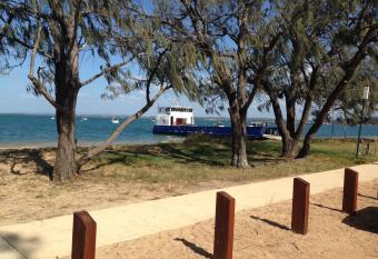 Seminara Apartments Coochiemudlo Island allows 18 year olds to book a room