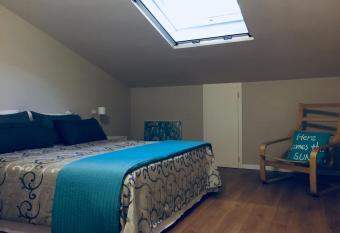 Cocciopestorooms has Balcony rooms